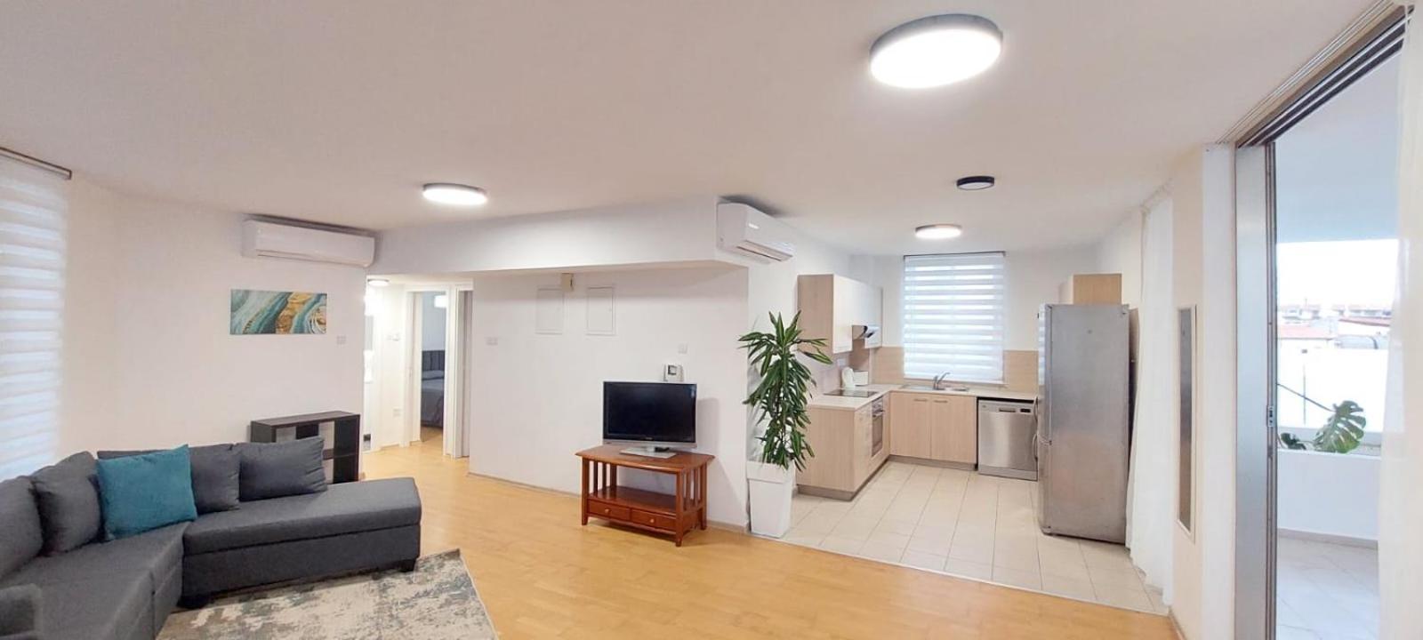 City Flats 2 Bedroom Apartment Larnaca Bagian luar foto